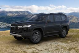 Toyota Land Cruiser Color Attitude Black